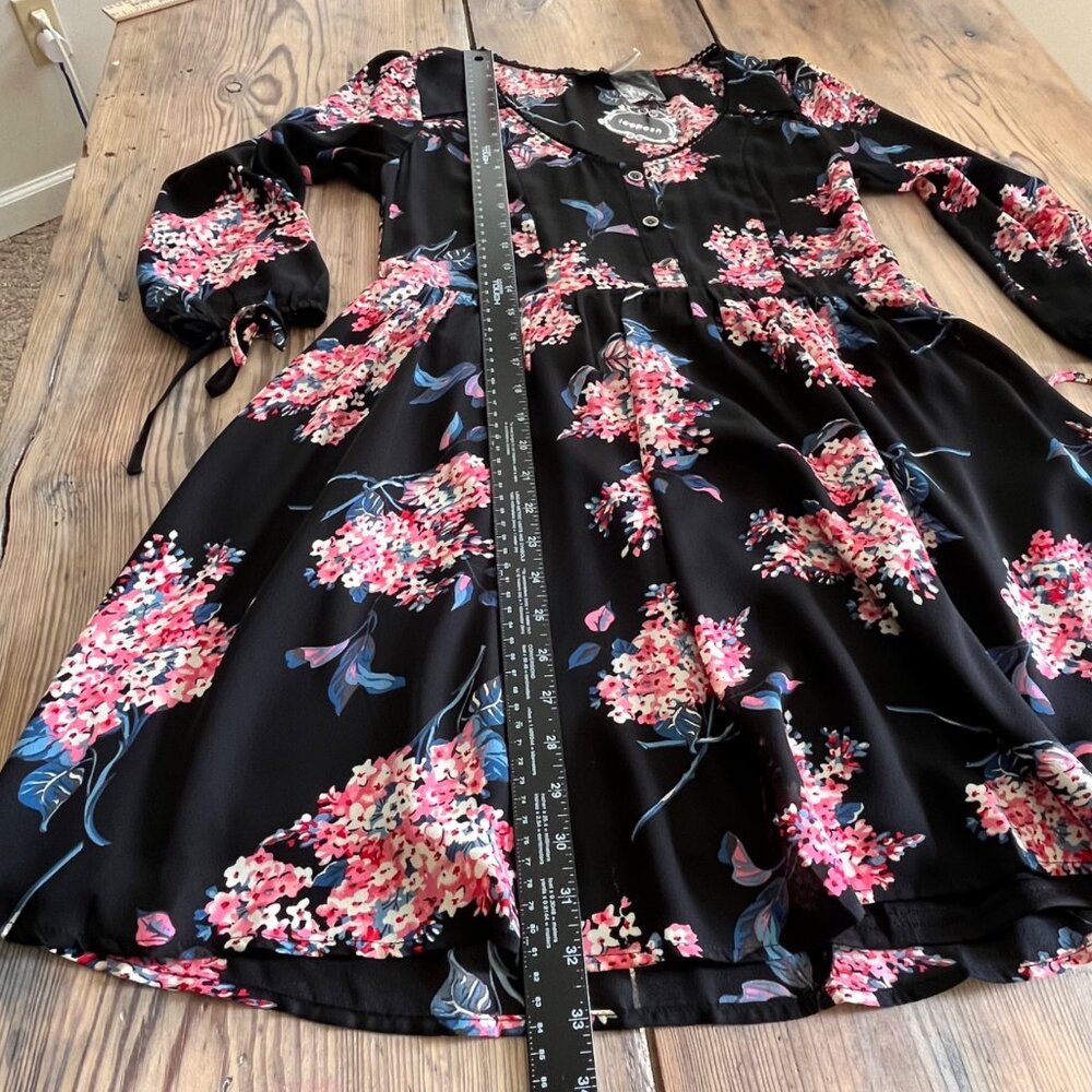 Loveposh Mini Dress Womens M Black Sheer Floral Lined Cottage Festival - Picture 7 of 9